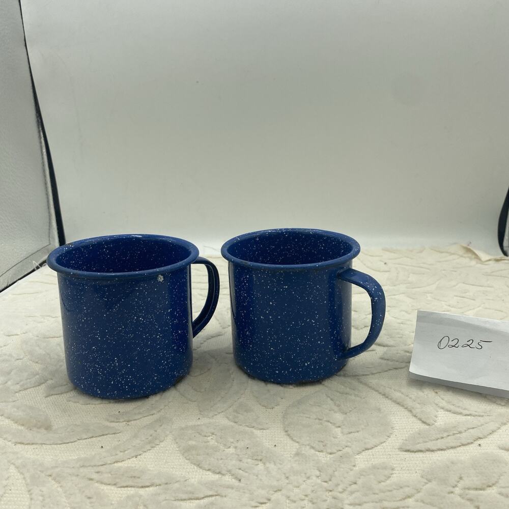 2-Speckled Blue Granite Enamel Ware Camp Coffee Mugs Read 3.5”